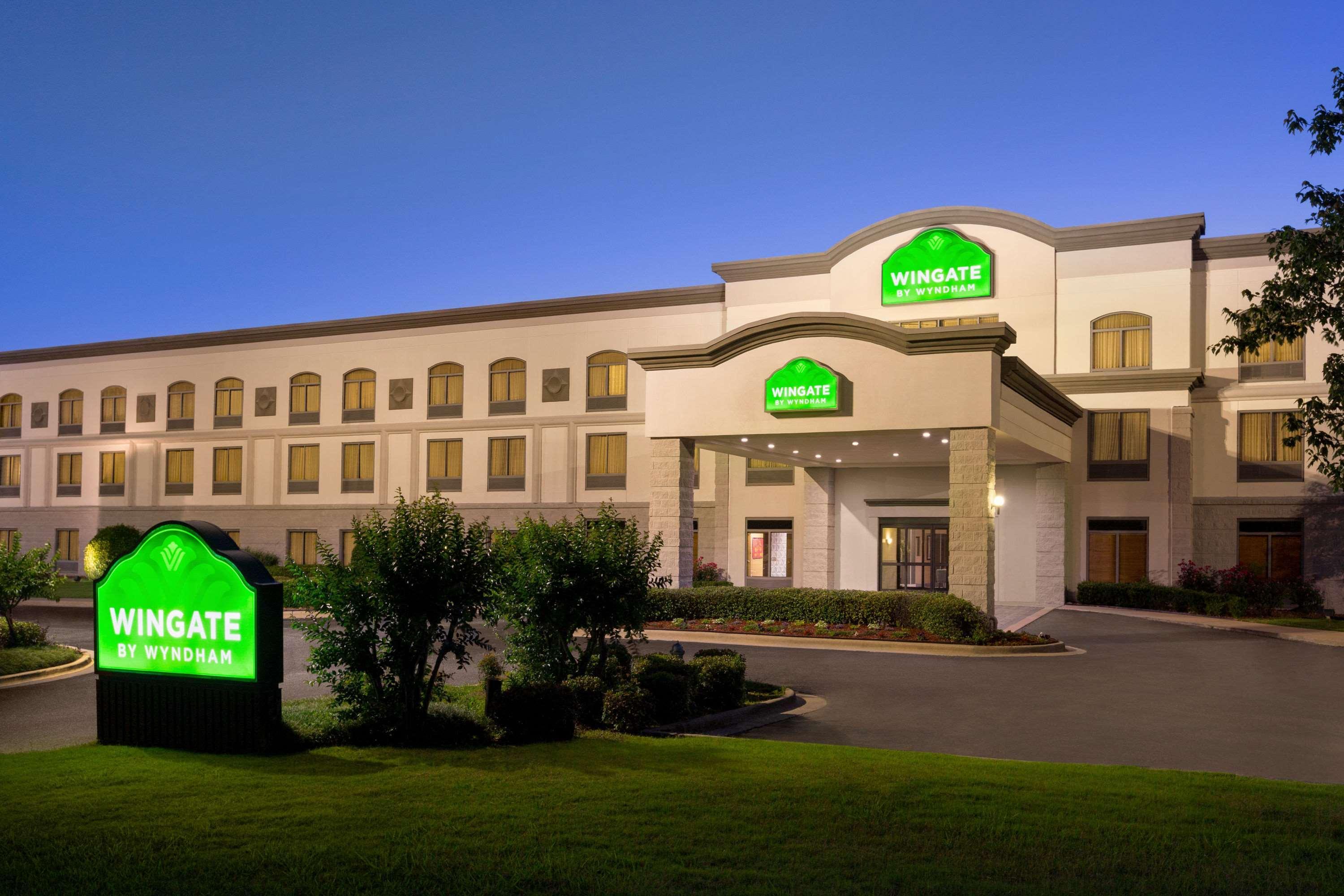 Wingate By Wyndham Montgomery Exterior foto